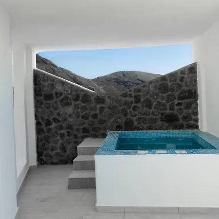 The Tree Houses Santorini Perissa  Exterior photo
